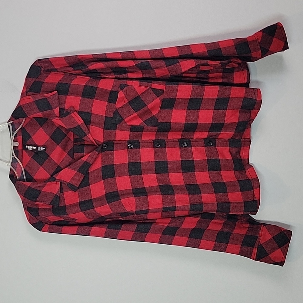 Torrid Black Red flannel buffalo plaid cropped sleep shirt Large